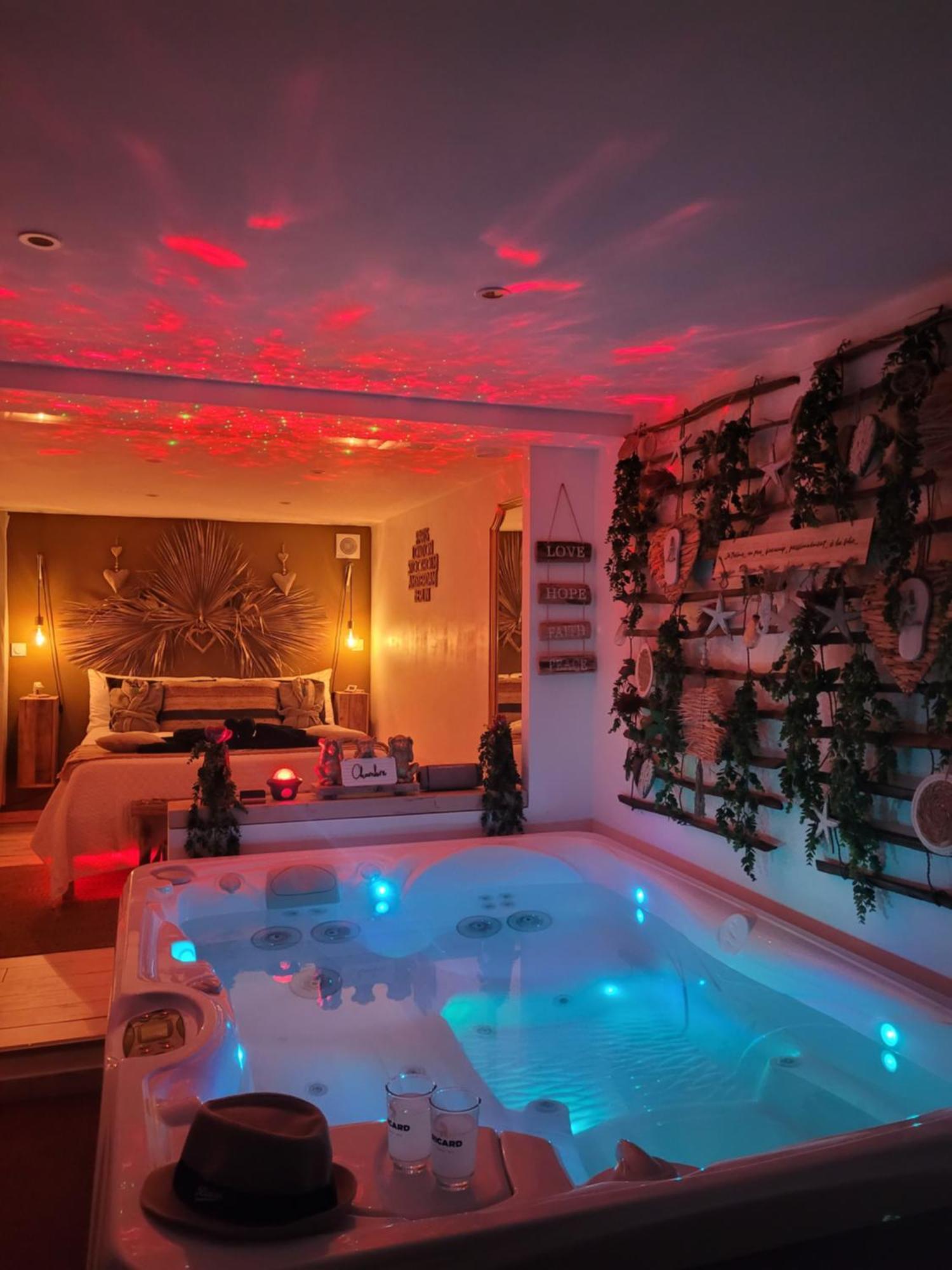 Suite & Spa Just Dream 28 Six-Fours-les-Plages Buitenkant foto